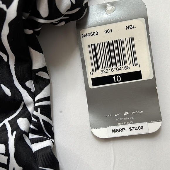 Nike Polyester Lycra spandex blend One Piece swimsuit Size 10 NWT U Back - Picture 4 of 12